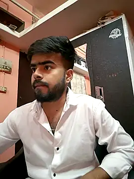 soniriyaa010101 online show from 03/22/26, 02:18