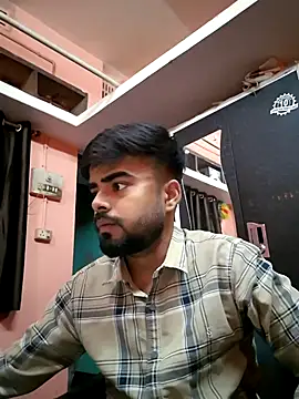 soniriyaa010101 online show from 04/06/26, 06:09