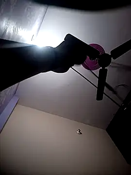 Snapshot of riya_sexy_123 chatting on 11/24/25, 07:25 riya sexy 123 online show from 11/24/25, 07:25