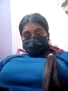 Snapshot of riya_sexy_123 chatting on 11/05/25, 09:18 riya sexy 123 online show from 11/05/25, 09:18