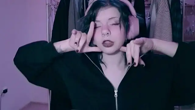 Alice Zev online show from 04/14/26, 12:48