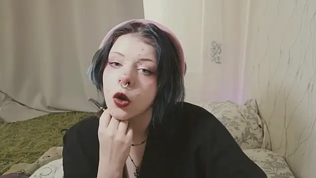 Snapshot of Alice_Zev chatting on 05/09/26, 01:14 Alice Zev online show from 05/09/26, 01:14