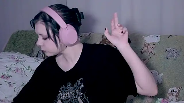 Alice Zev online show from 04/03/26, 12:28