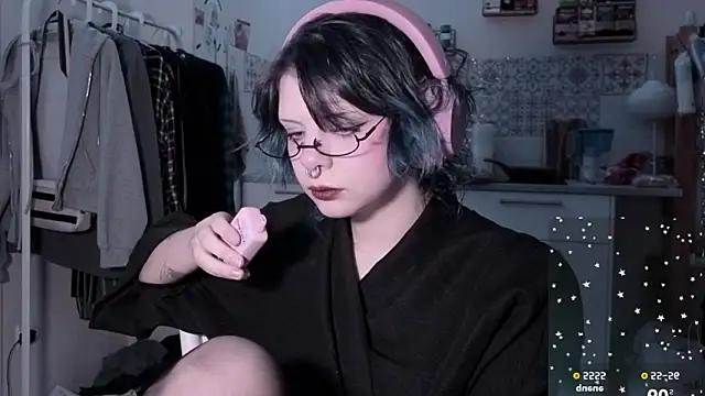 Alice Zev online show from 02/17/26, 01:14