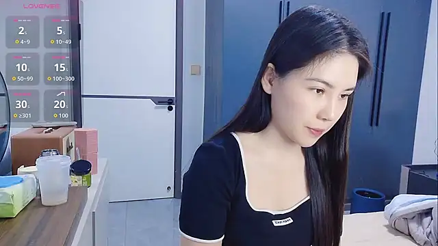 luckckcj online show from 12/21/25, 10:17