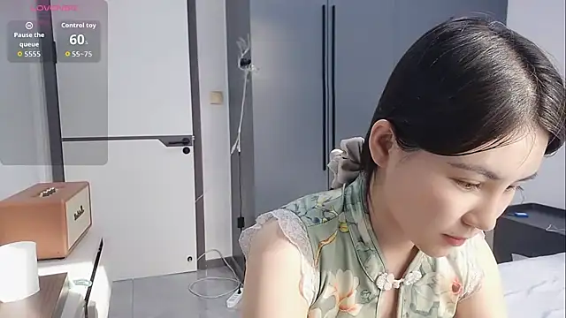 luckckcj online show from 10/26/25, 01:39