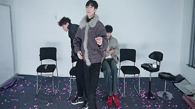 JL-sweetbaby1 online show from 12/15/25, 11:16