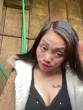 chipp-bong online show from 12/15/25, 01:33