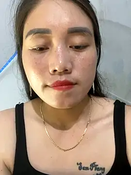 Snapshot of chipp-bong chatting on 09/19/25, 12:20 chipp-bong online show from 09/19/25, 12:20