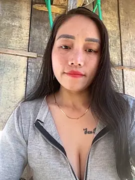 chipp-bong online show from 11/30/25, 02:34