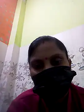 Snapshot of Hotty-arohi chatting on 11/08/25, 06:17 Hotty-arohi online show from 11/08/25, 06:17