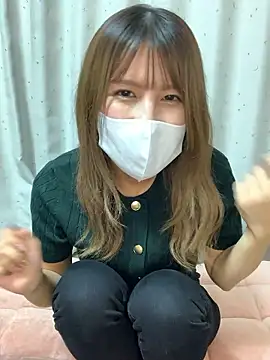 Snapshot of -Hikari-00- chatting on 10/06/25, 01:29 -Hikari-00- online show from 10/06/25, 01:29