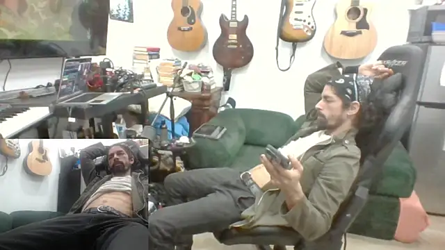 Snapshot of Stringin69 chatting on 02/24/26, 08:26 Stringin69 online show from 02/24/26, 08:26