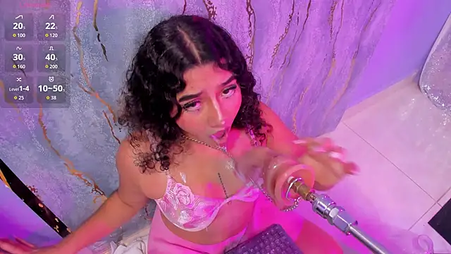 mia cataleiya online show from 11/13/25, 04:22