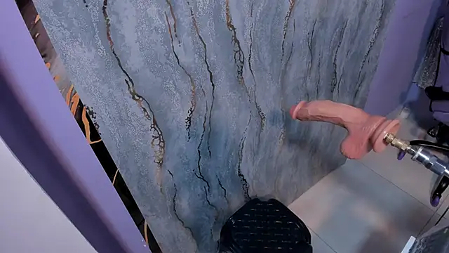 mia cataleiya online show from 10/11/25, 11:33