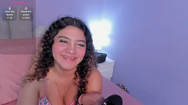 mia cataleiya online show from 10/02/25, 11:35