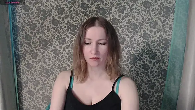 LesanaMagic online show from 12/14/24, 12:22