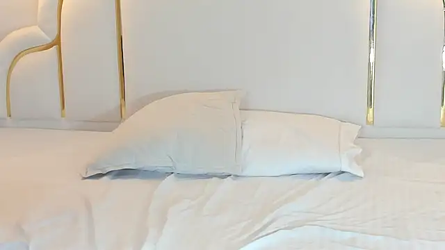 Snapshot of naughtyrose_vc chatting on 09/17/25, 01:13 naughtyrose vc online show from 09/17/25, 01:13