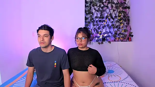 kylietimothee online show from 09/12/25, 05:56