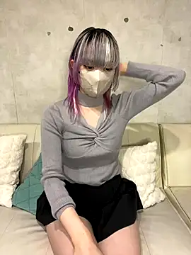 Snapshot of naginagisan chatting on 10/30/25, 11:19 naginagisan online show from 10/30/25, 11:19