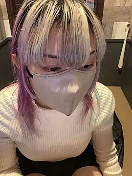 Snapshot of naginagisan chatting on 11/02/25, 08:41 naginagisan online show from 11/02/25, 08:41