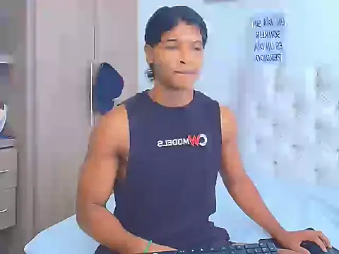 Snapshot of cassian_gold chatting on 05/25/26, 03:11 cassian gold online show from 05/25/26, 03:11