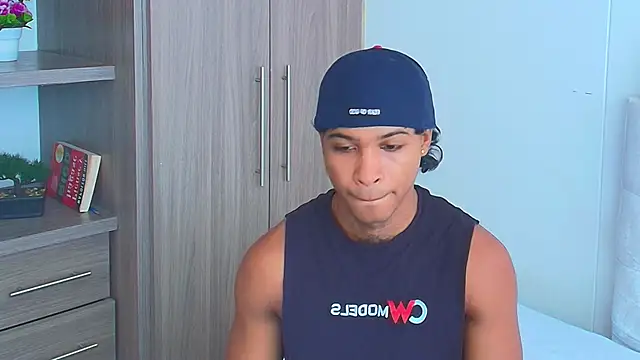 Snapshot of cassian_gold chatting on 06/04/26, 02:44 cassian gold online show from 06/04/26, 02:44