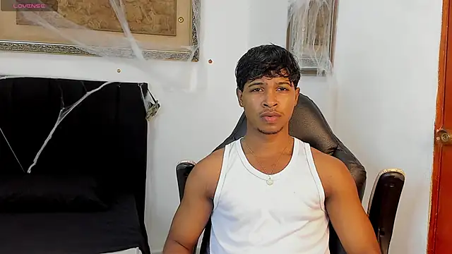 cassian gold online show from 10/26/25, 02:45