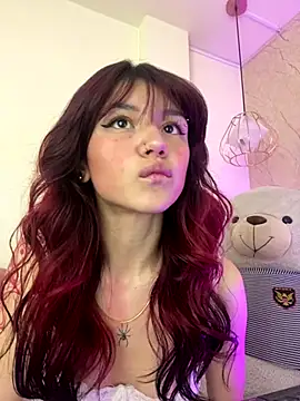 april bennett online show from 09/16/25, 12:39