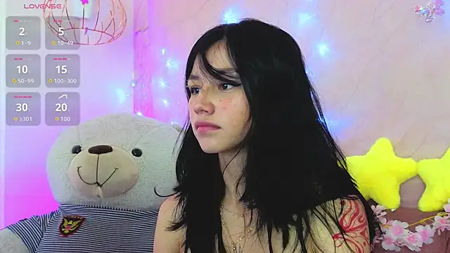 april bennett online show from 04/18/26, 01:35