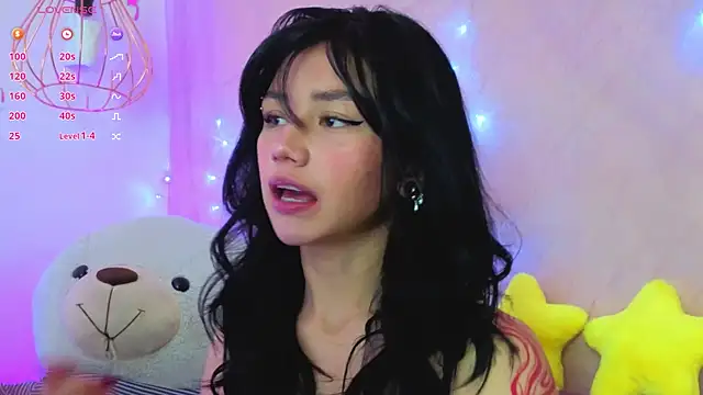 april bennett online show from 04/13/26, 01:04