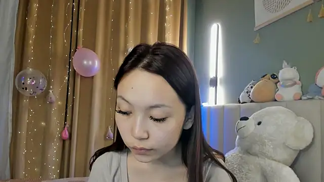 Snapshot of tokipokki chatting on 11/19/25, 12:32 tokipokki online show from 11/19/25, 12:32