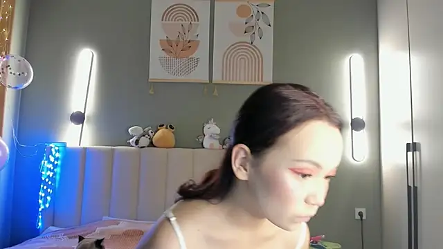 Snapshot of tokipokki chatting on 11/10/25, 12:37 tokipokki online show from 11/10/25, 12:37