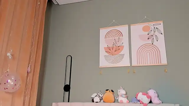 Snapshot of tokipokki chatting on 11/20/25, 10:31 tokipokki online show from 11/20/25, 10:31