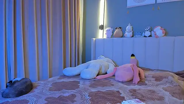 Snapshot of tokipokki chatting on 12/01/25, 12:11 tokipokki online show from 12/01/25, 12:11