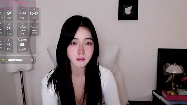 Wfrost0707 online show from 12/17/25, 07:13