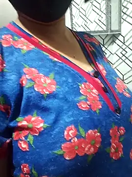 Snapshot of hottie_jenny9 chatting on 09/19/25, 11:53 hottie jenny9 online show from 09/19/25, 11:53