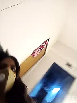 Snapshot of hottie_jenny9 chatting on 10/18/25, 01:07 hottie jenny9 online show from 10/18/25, 01:07