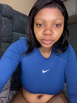 MilfBoobsxx online show from 06/25/26, 01:47