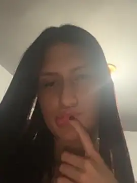 Caroline daring online show from 03/24/26, 03:17