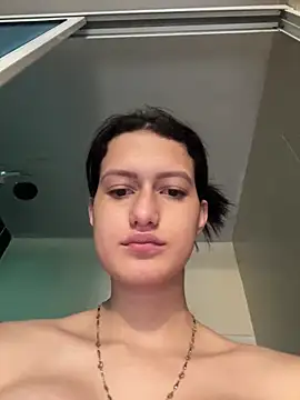 Caroline daring online show from 03/30/26, 05:36