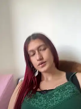 Caroline daring online show from 03/09/26, 04:54