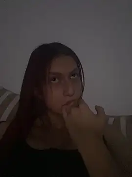 Caroline daring online show from 03/11/26, 02:49