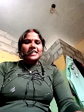 SweetKomal89 online show from 10/28/25, 04:24