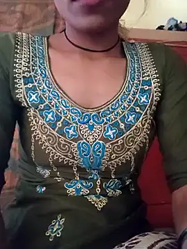 SweetKomal89 online show from 11/11/25, 10:21