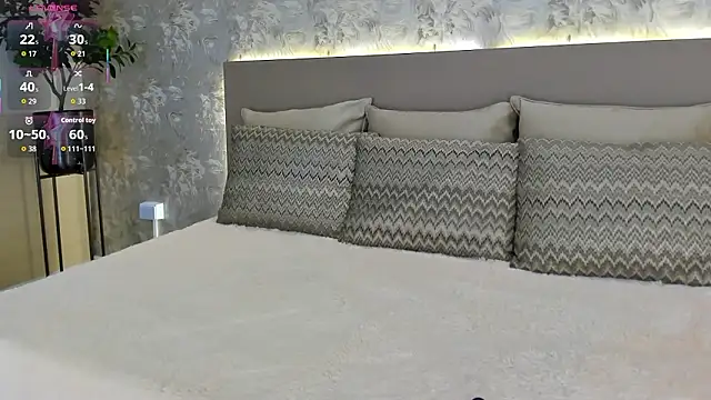 VictoriaShelby online show from 03/09/26, 05:16