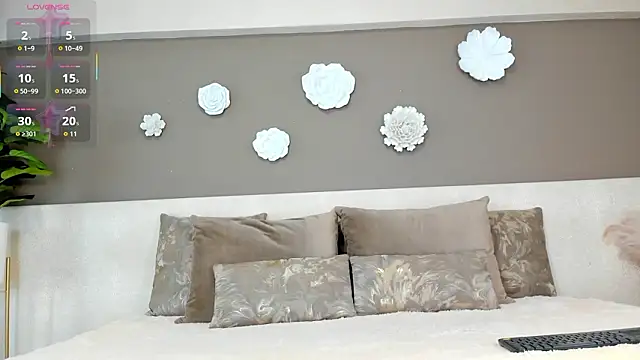 VictoriaShelby online show from 03/12/26, 11:36