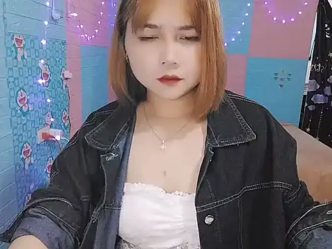 Nhan7868 online show from 10/24/25, 03:00