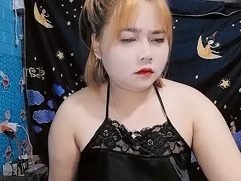 Nhan7868 online show from 10/29/25, 09:58