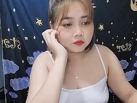 Nhan7868 online show from 09/26/25, 10:49